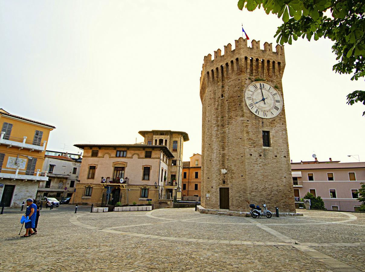 B&B Incanto Sotto Il Mare San Benedetto del Tronto Exteriör bild
