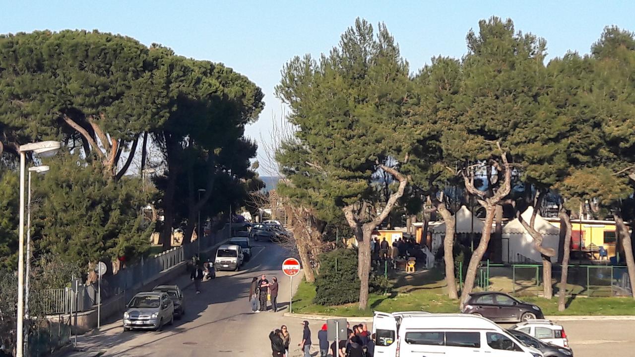 B&B Incanto Sotto Il Mare San Benedetto del Tronto Exteriör bild